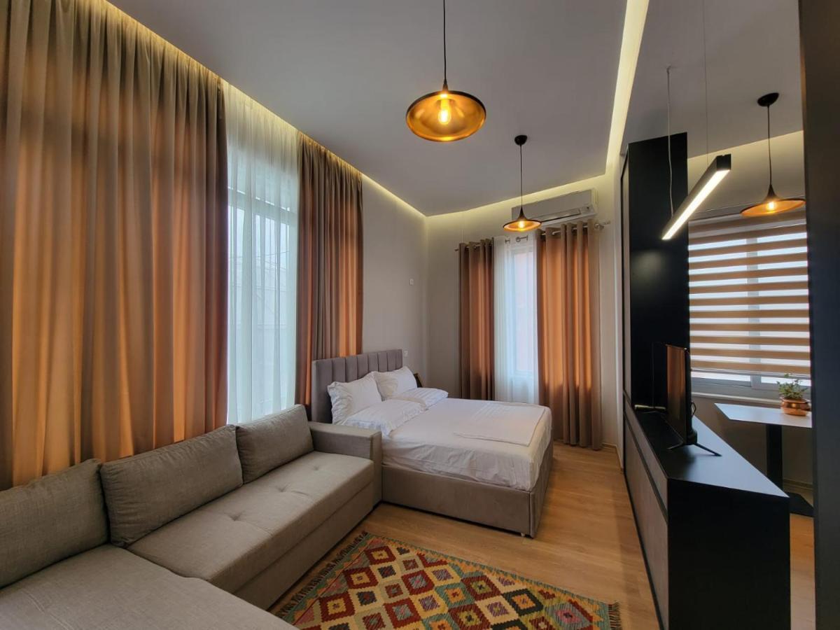 Berhami Studio Apartment Tirana Extérieur photo