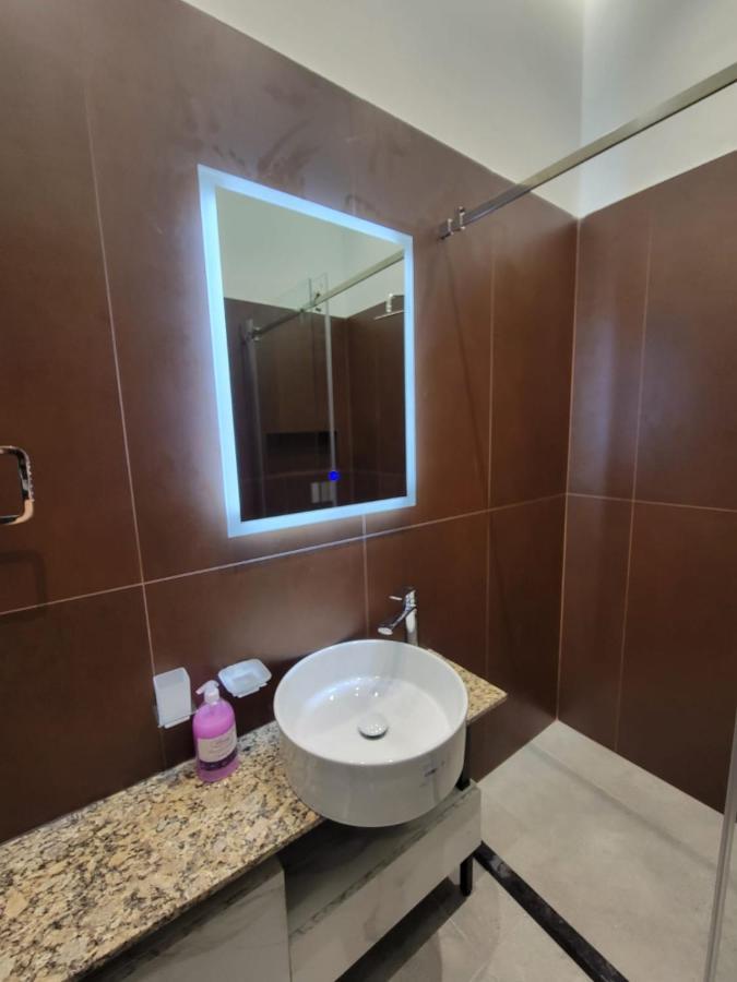 Berhami Studio Apartment Tirana Extérieur photo